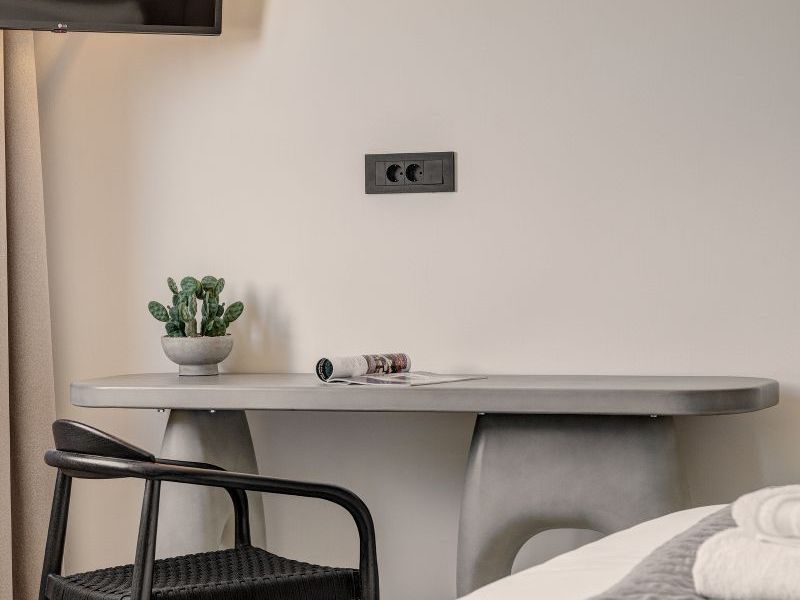 Aelia pnoe villas syros