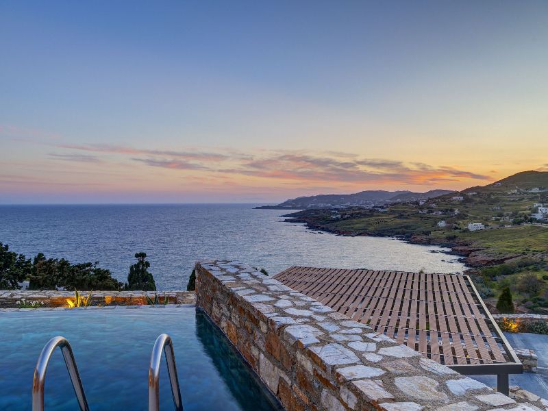 Aelia Pnoe Villas in Syros Greece