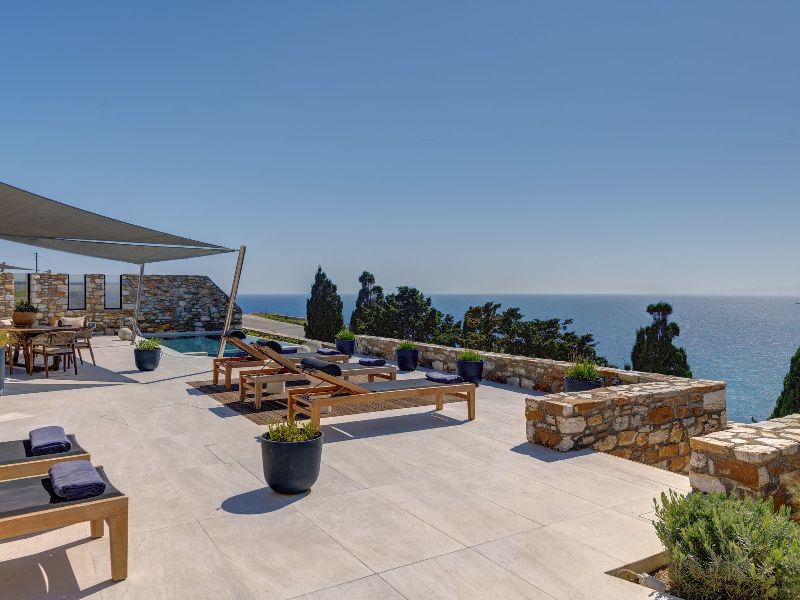 Althea Pnoe Villas in Syros Greece
