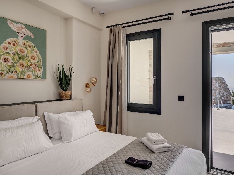 Althea Pnoe Villas in Syros Greece