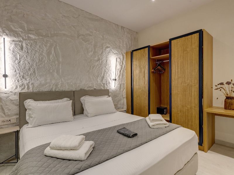 Althea Pnoe Villas in Syros Greece