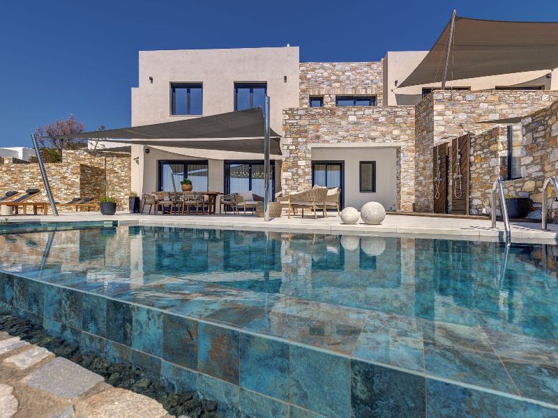 Althea Pnoe Villas in Syros Greece