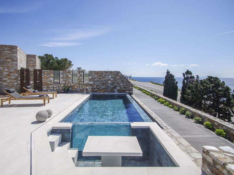 pnoe luxury villas in Syros island Greece