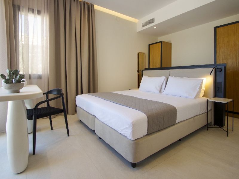 pnoe luxury villas in Syros island Greece