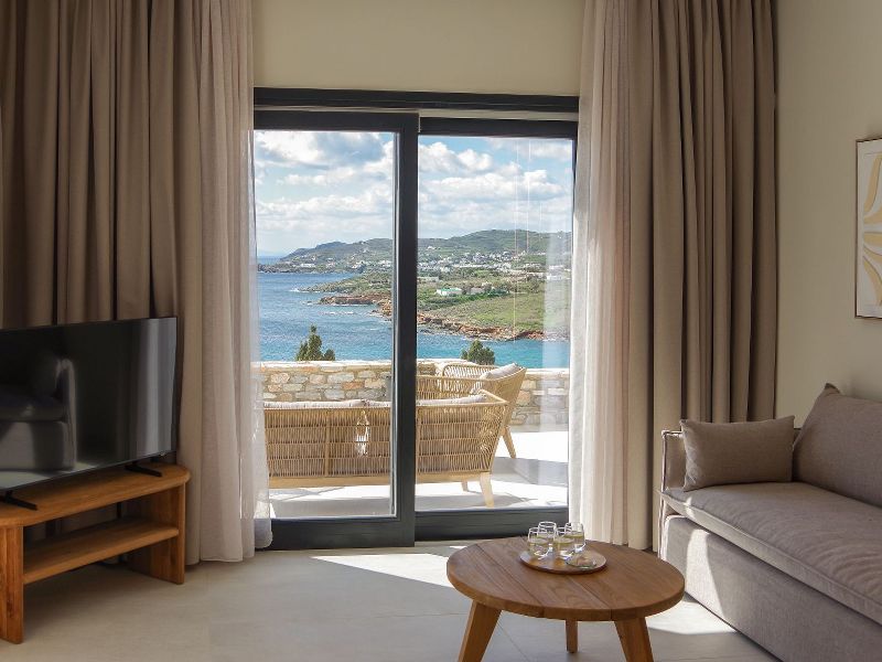 pnoe luxury villas in Syros island Greece