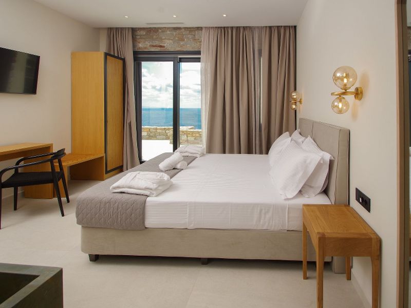 pnoe luxury villas in Syros island Greece