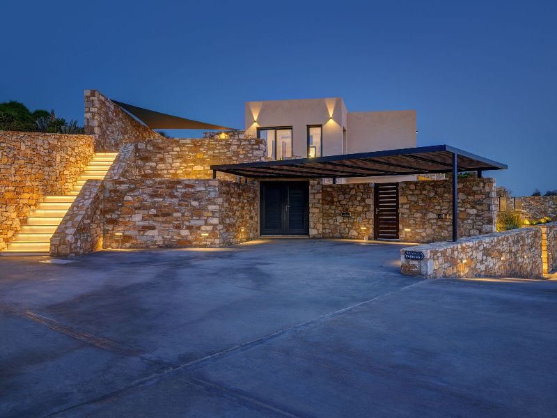pnoe luxury villas in Syros island Greece
