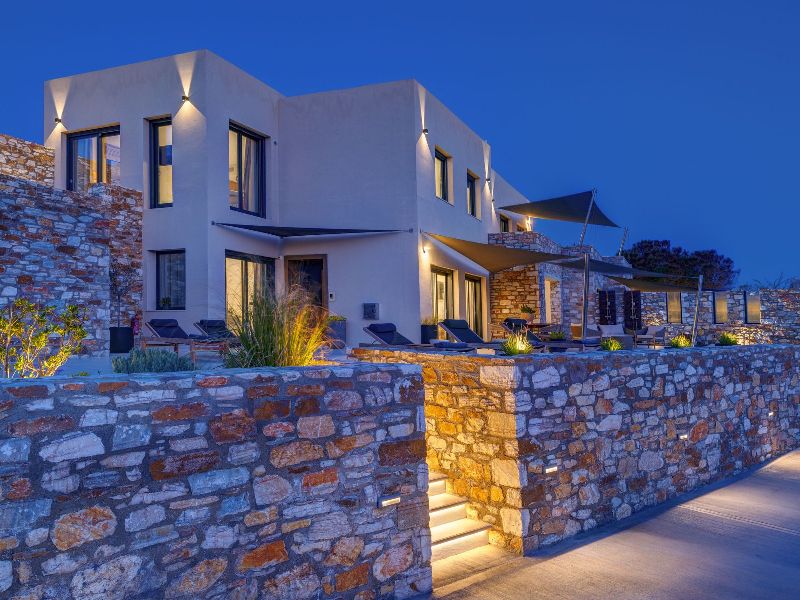 pnoe luxury villas in Syros island Greece