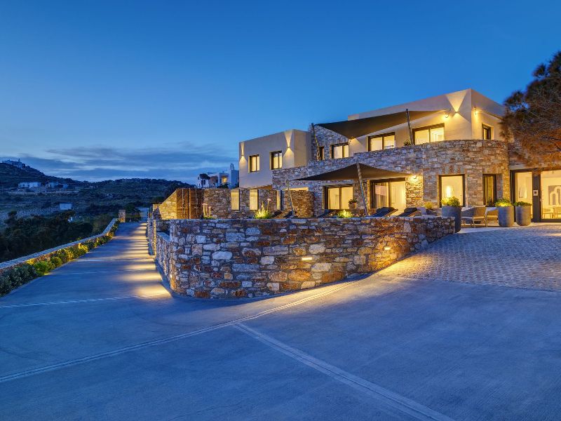 pnoe luxury villas in Syros island Greece