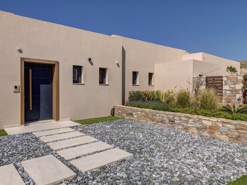 Horizon Pnoe Villas in Syros Greece