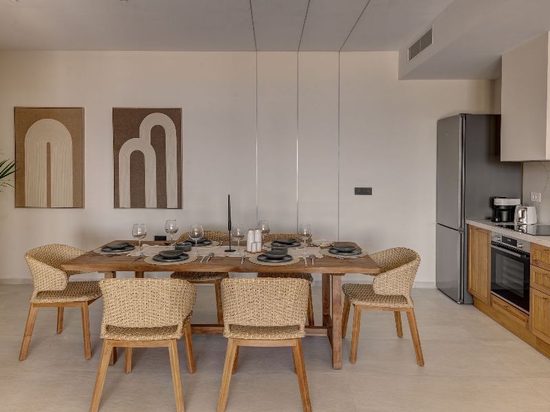 Thryallis Pnoe Villas in Syros Greece
