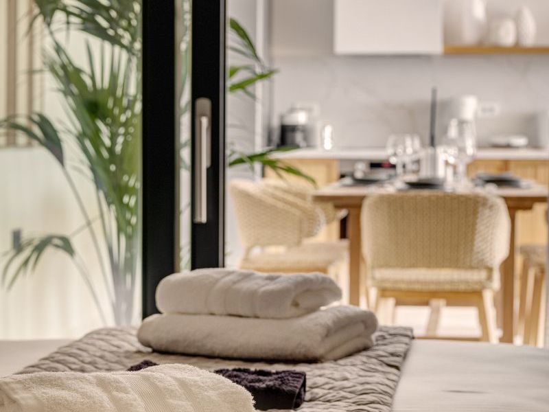 Thryallis Pnoe Villas in Syros Greece
